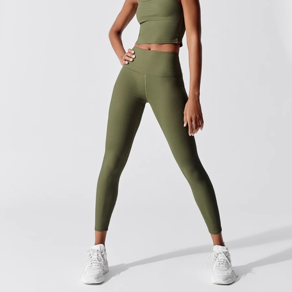 Carbon38 Ribbed 7/8 Legging in Army Green